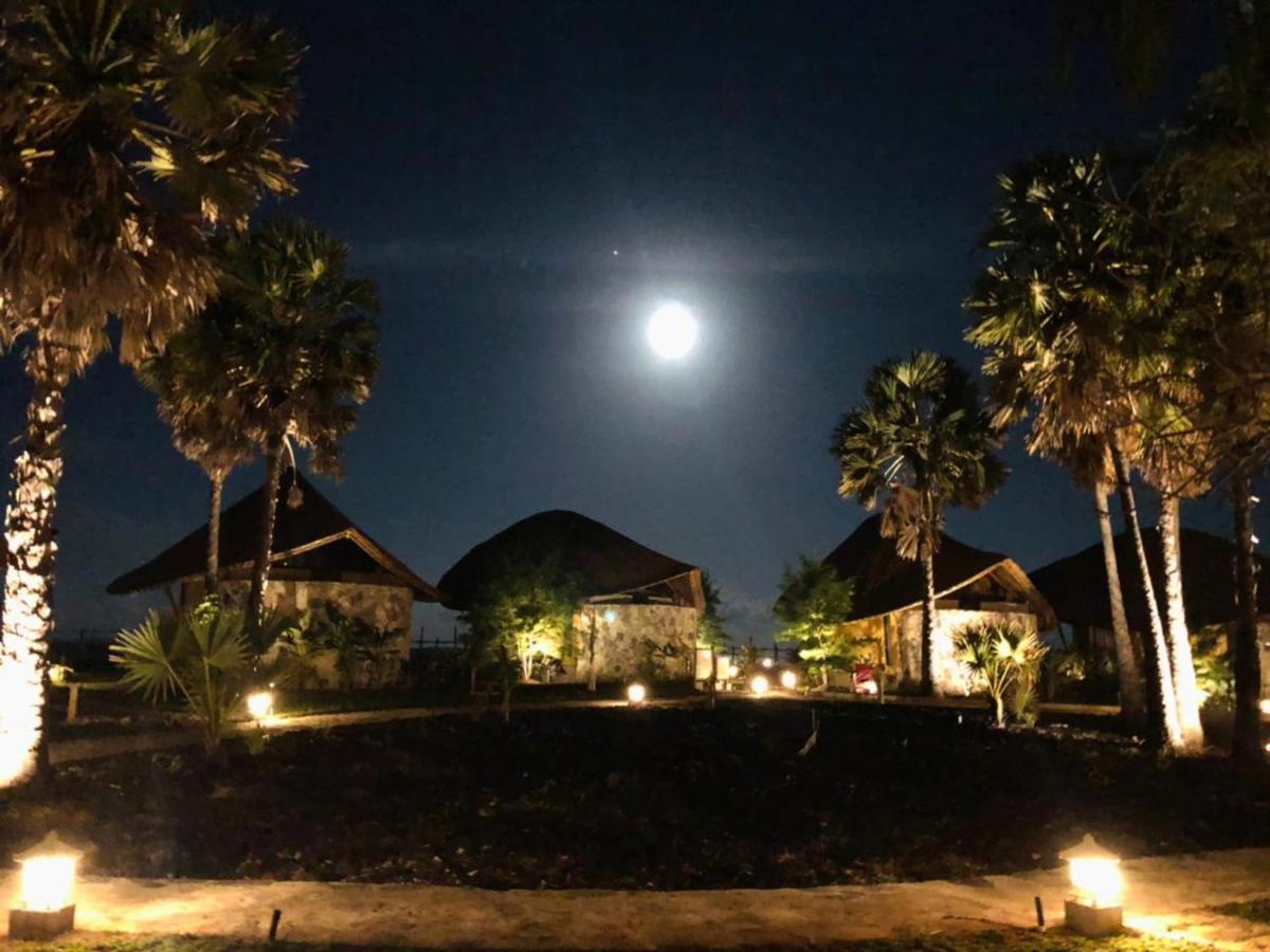 Tanoma Sumba Hotel Maujawa Екстериор снимка